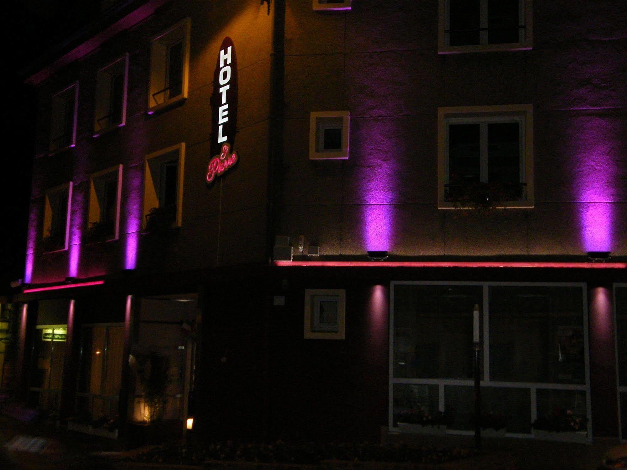 Cit'Hotel Saint-Pierre Viré Exterior foto